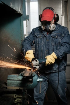 Угловая шлифовальная машина  УШМ 1400-125 К ЭНГЕЛЬС 0.701.020.008 БОШ