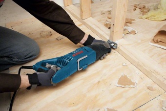 Сабельная ножовка Bosch GSA 1100 E+Чемоданчик GSA 1100 E 060164C800, Бош (0.601.64C.800) в интернет магазине с доставкой по Москве