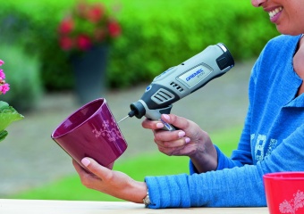 26150577JA ПРИСТАВКА В ВИДЕ РУКОЯТКИ ДЛЯ ТОЧНЫХ РАБОТ DREMEL® (577) 2.615.057.7JA в москве