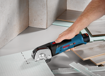 Аккумуляторные ножницы Bosch (Бош) в кейсе  Bosch GUS 12V-300 Professional 06019B2904 в интернет магазине с доставкой по Москве