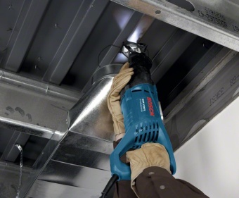 Сабельная ножовка Bosch GSA 1100 E+Чемоданчик GSA 1100 E 060164C800, Бош (0.601.64C.800) в интернет магазине с доставкой по Москве
